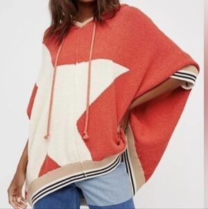 Free People I know Places Hoodie Red star Sweater Oversize Size M/L